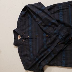 Levi's casual buttondown long-sleeved shirt